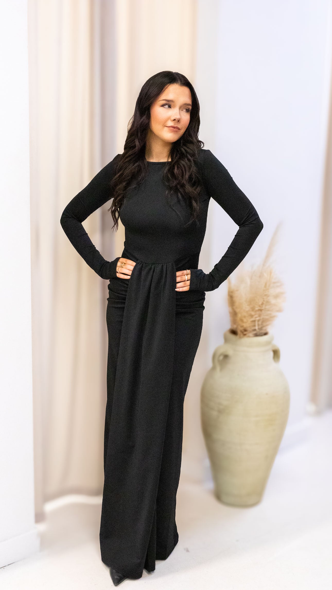 MILANIA GOWN DRESS (BLACK)