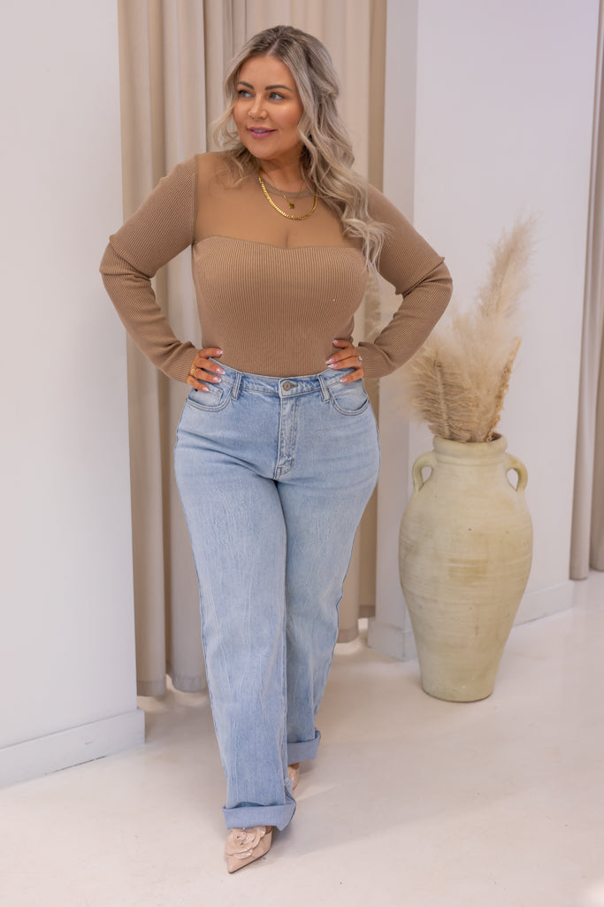 NEW SAM SHEER SWEETHEART NECKLINE LONG SLEEVE (MOCHA)