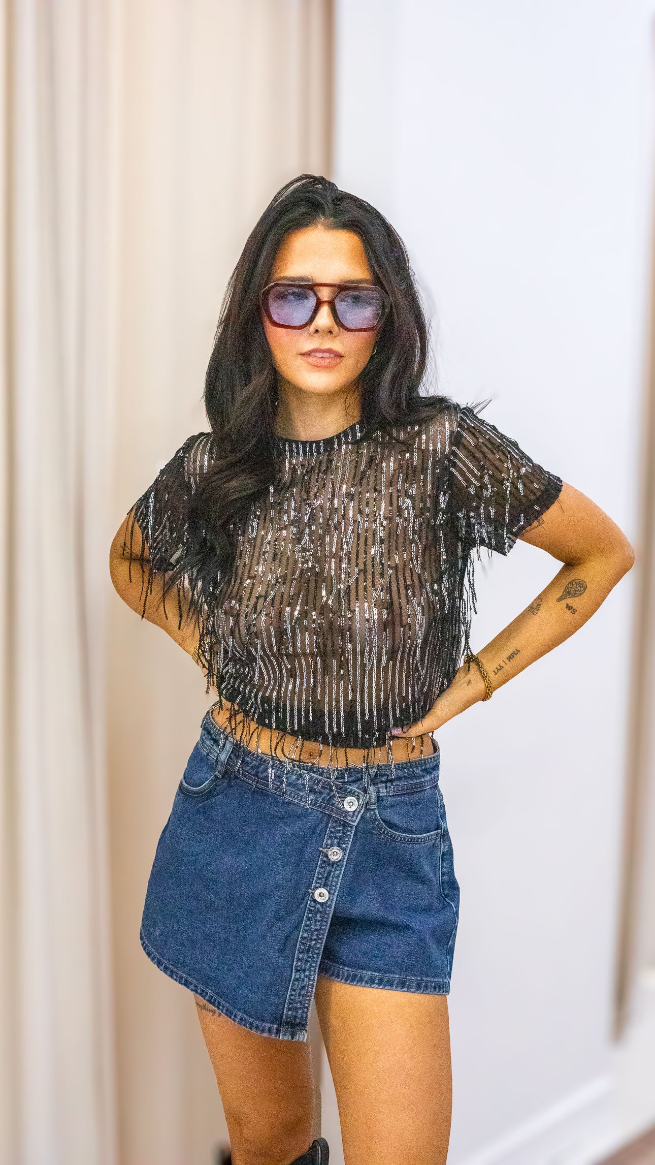 SPACY SS SEQUINS TOP WVN | ONLY