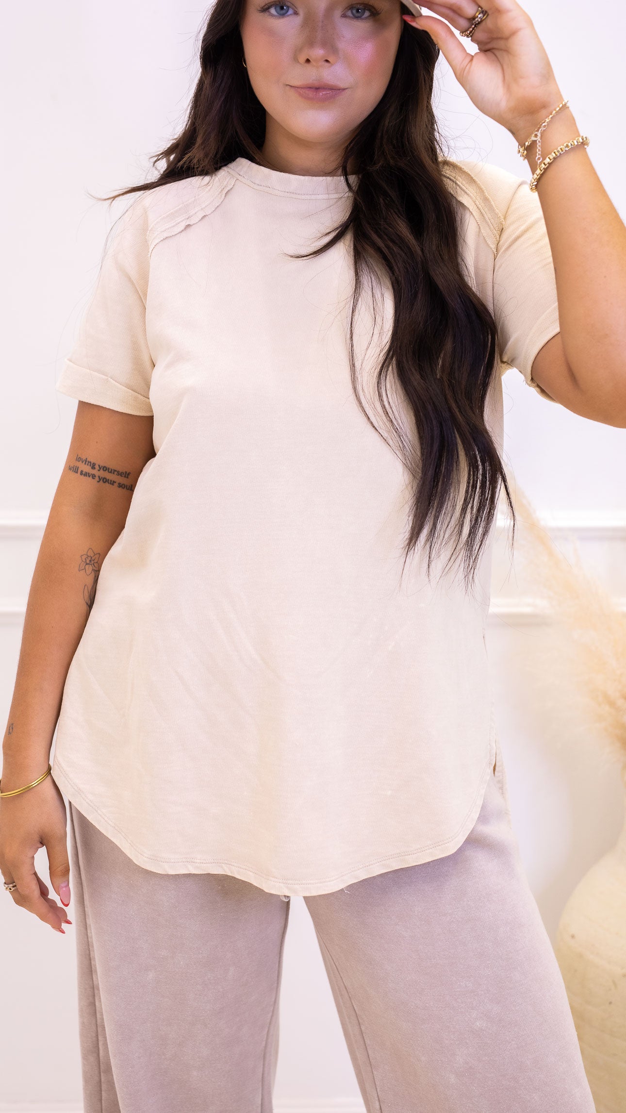 NEW RENA T-SHIRT (TAUPE)