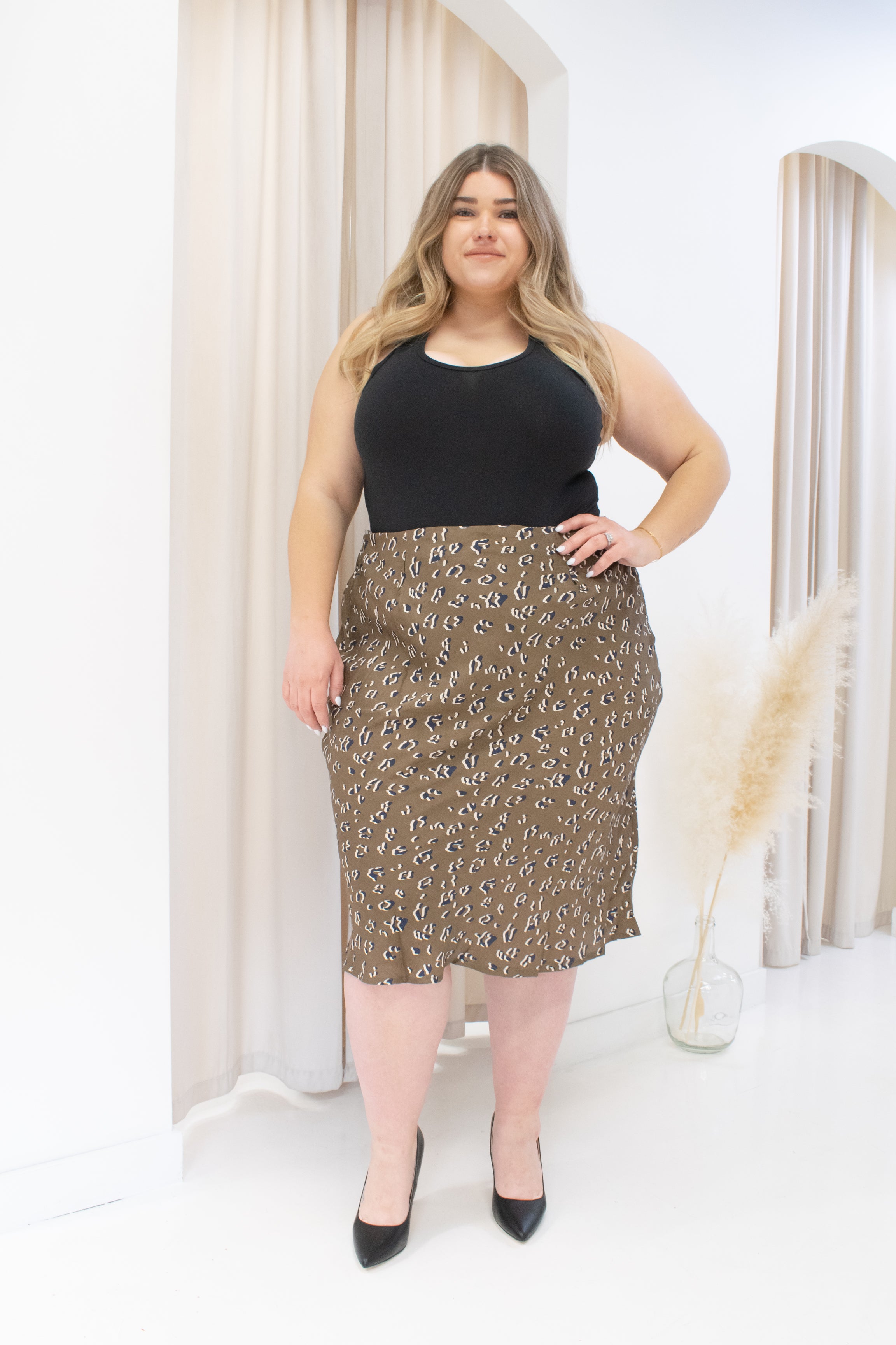 NEW HAYDEN LEOPARD SKIRT (CURVY)
