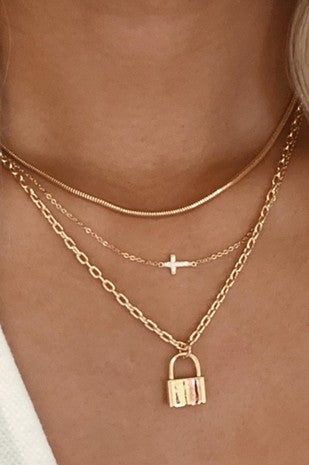 NEW MEGHAN TRIPLE NECKLACE (CROSS &amp; LOCKET)