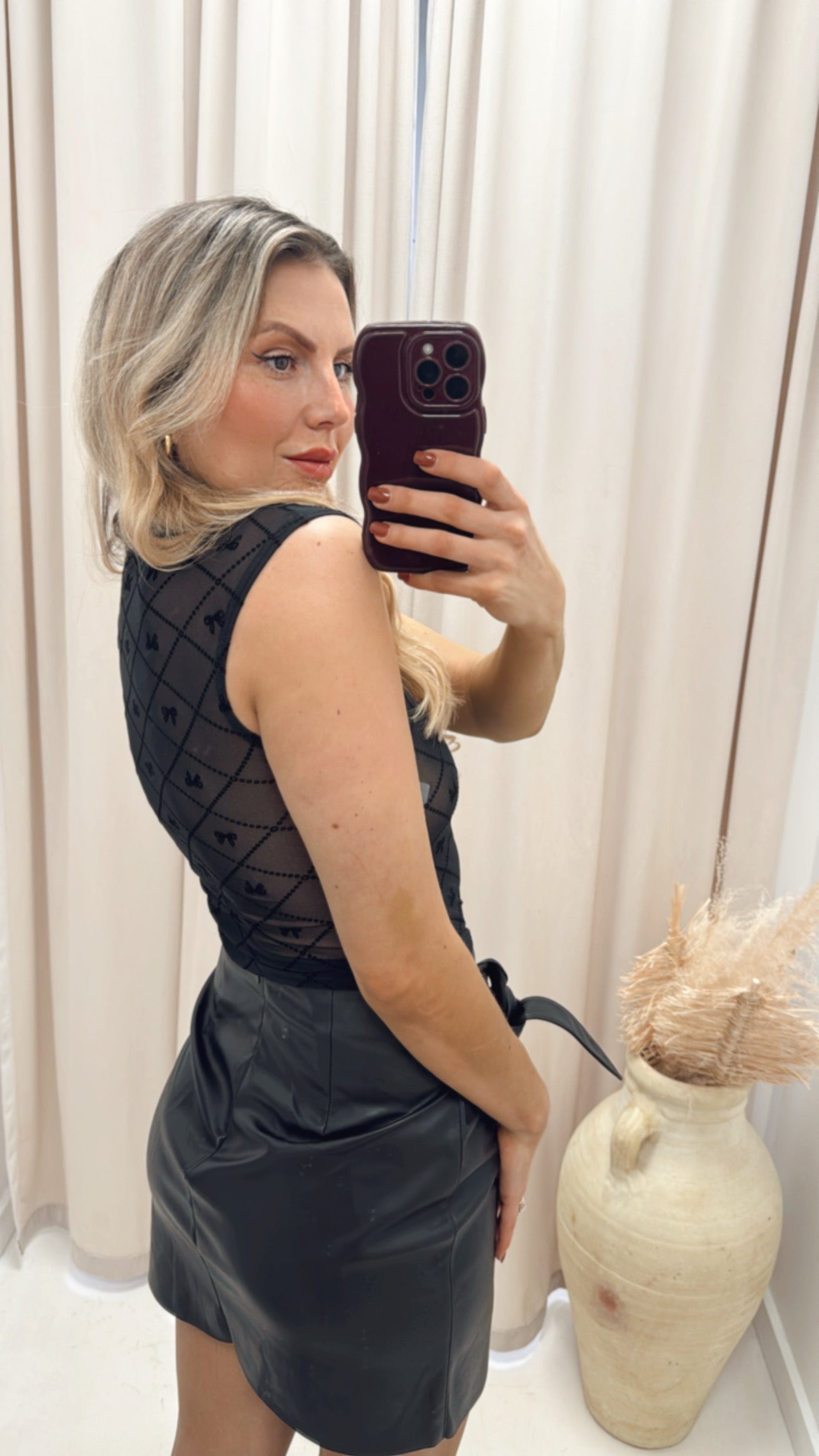 MOCK NECK SHEER TOP (BLACK)