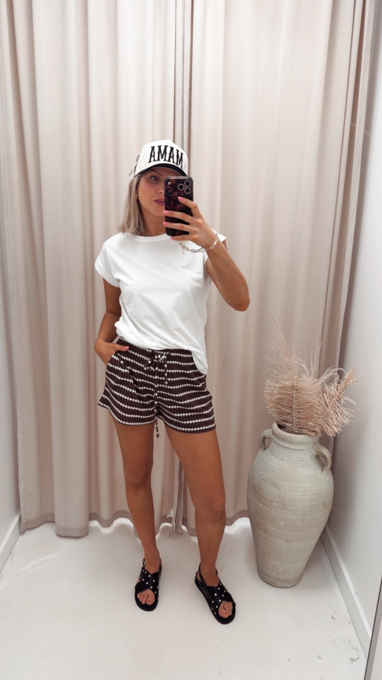 EVA CROCHET STRIPED SHORT | ONLY (BROWN)