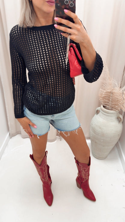 HOLLOW OUT LONG SLEEVE SWEATER