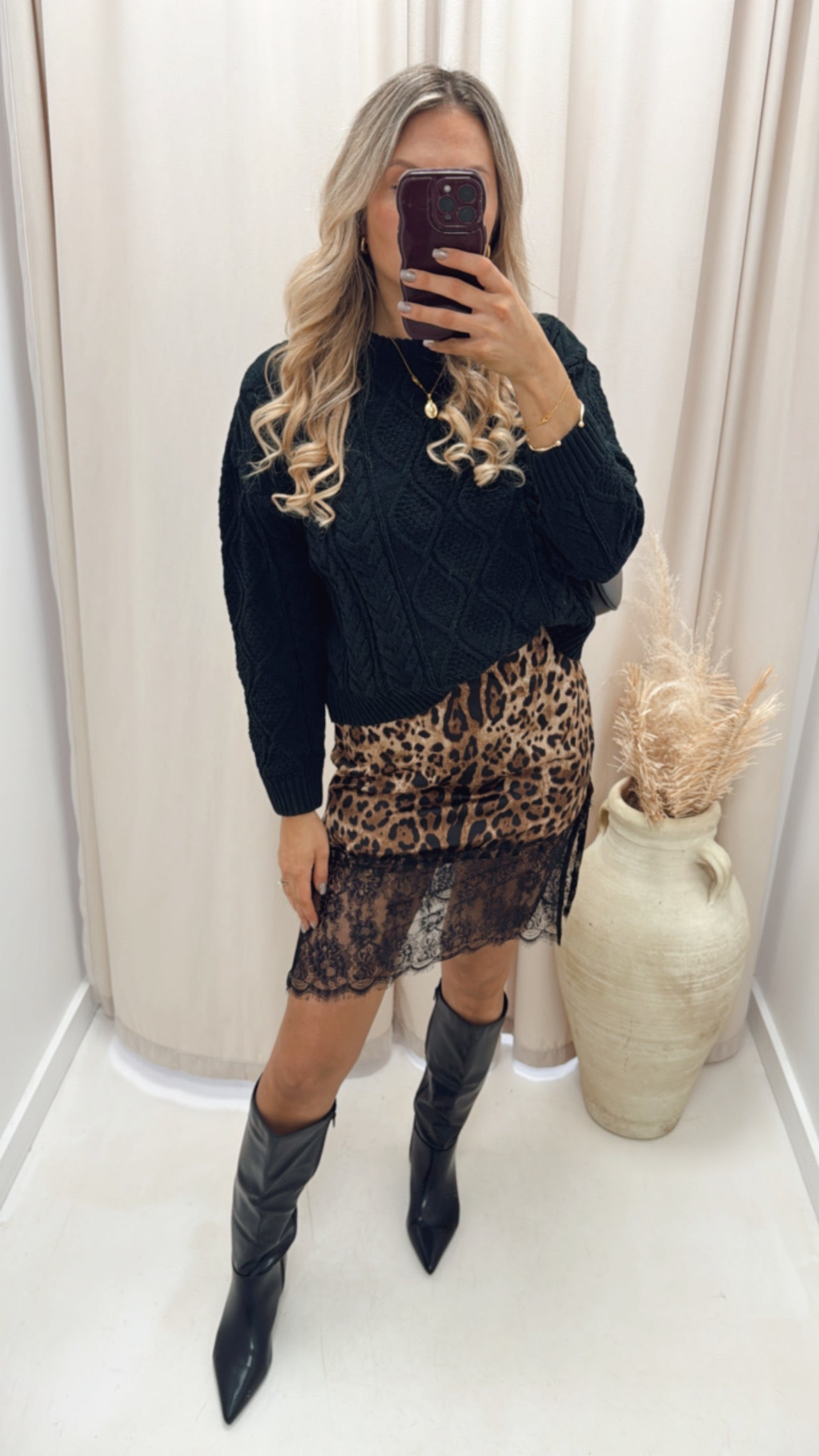 INFERNO LACE SATIN SKIRT