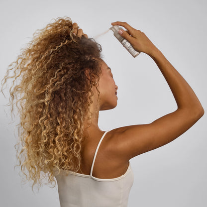 VOLUMIZING RICE PROTEIN DRY SHAMPOO - INVISIBLE | KITSCH