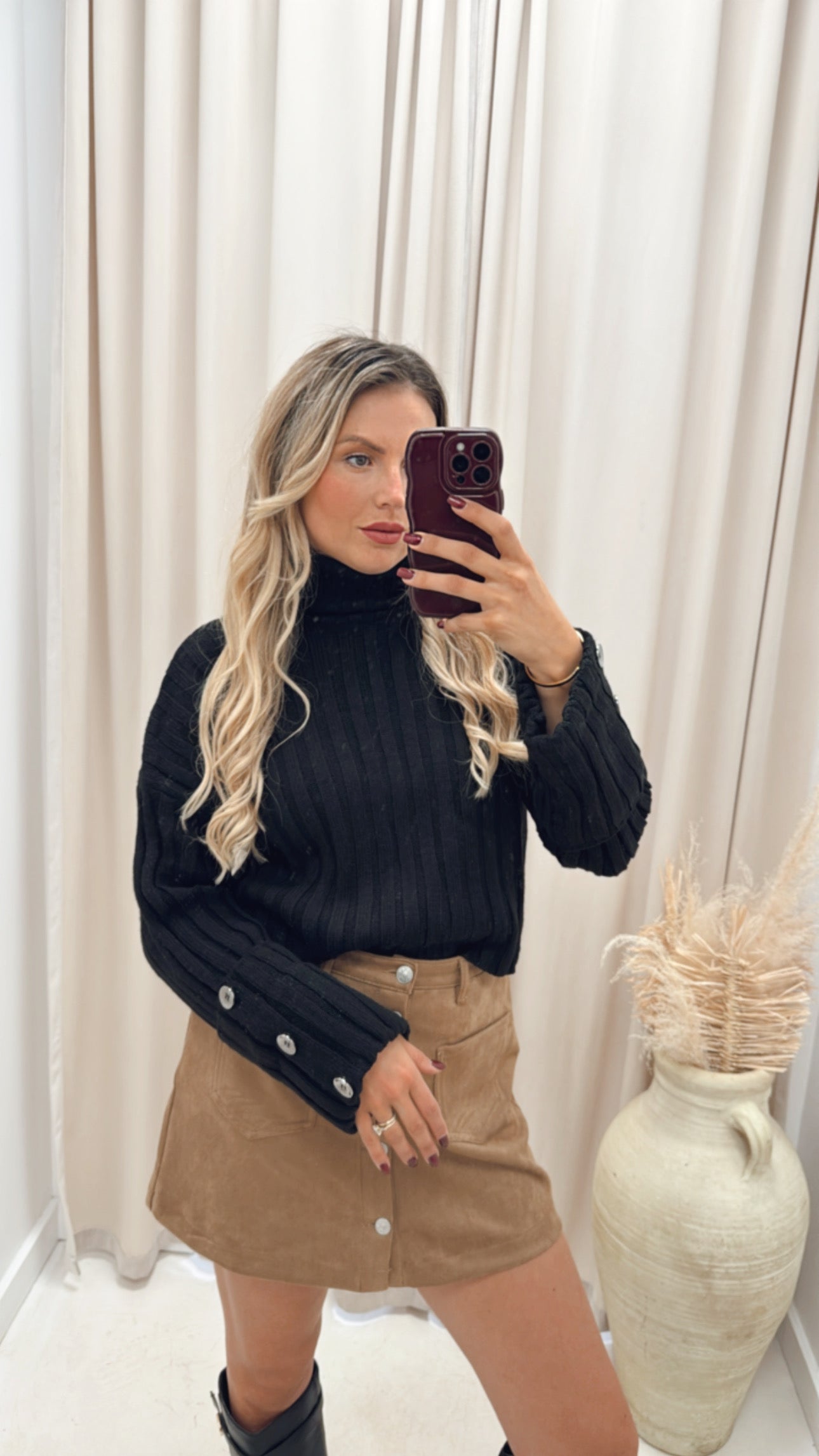 ESTELLA RIBBED SWEATER (BLACK)