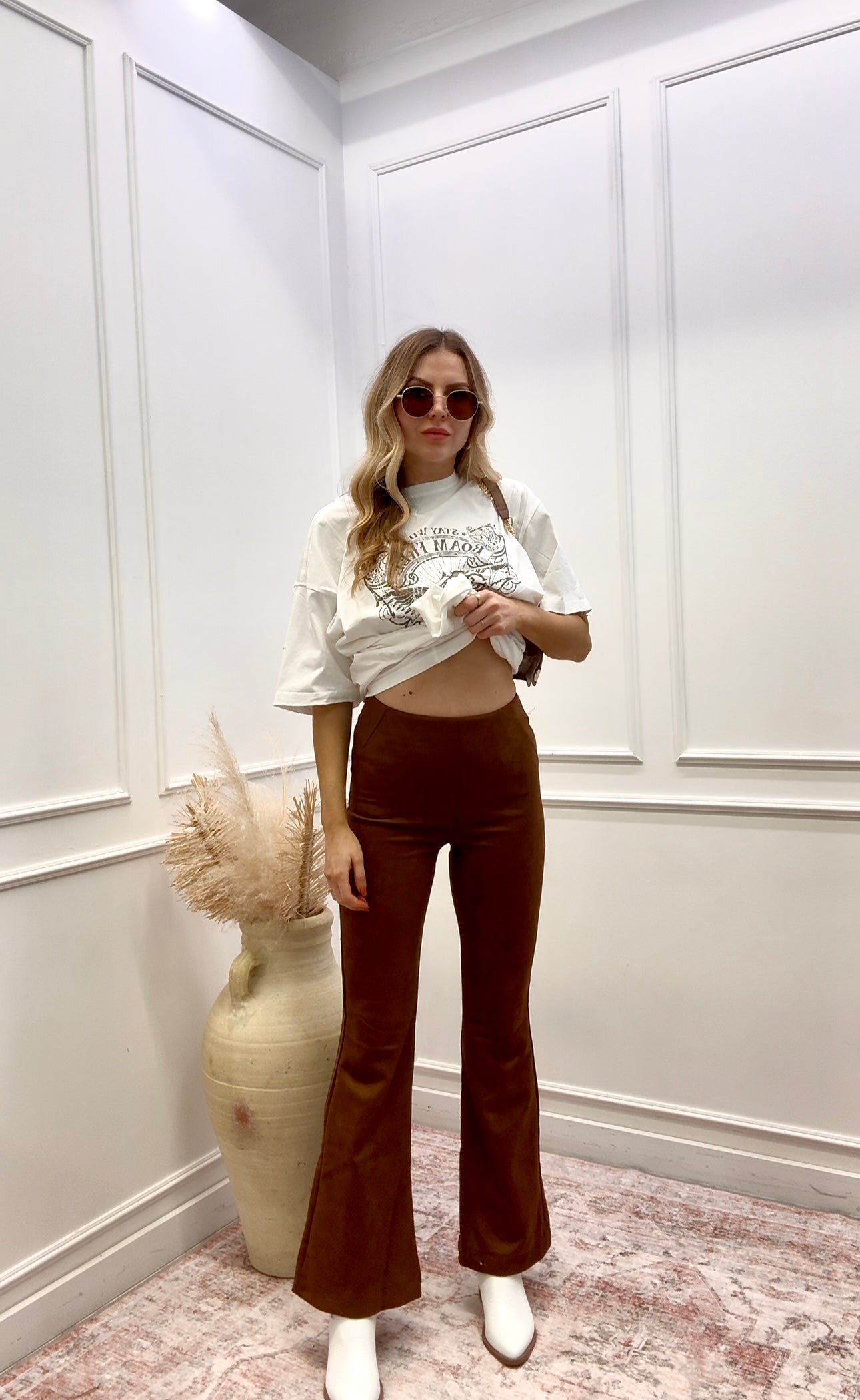 NEW LEONA SUEDE HIGH RISE FLARE PANTS (BROWN)