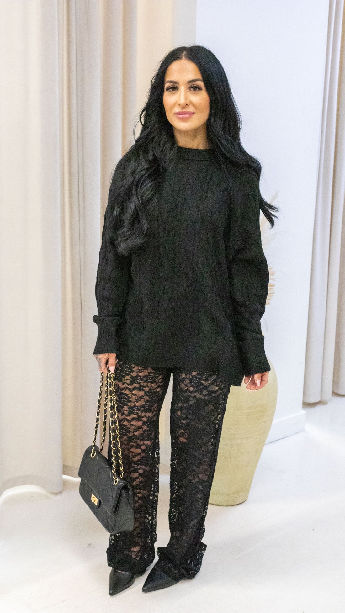 IZABELLA CABLE KNIT SWEATER (BLACK)