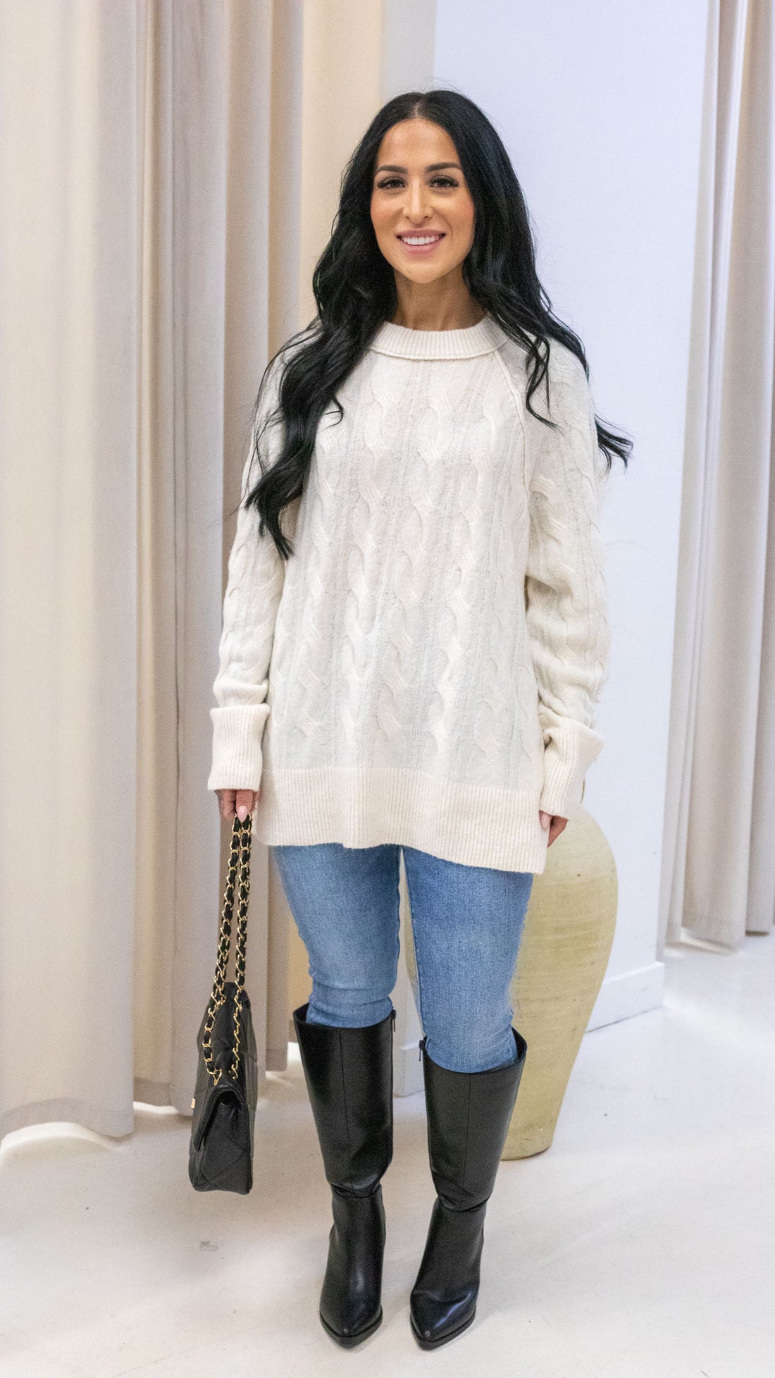 IZABELLA CLASIC CABLE KNIT SWEATER  (IVORY)