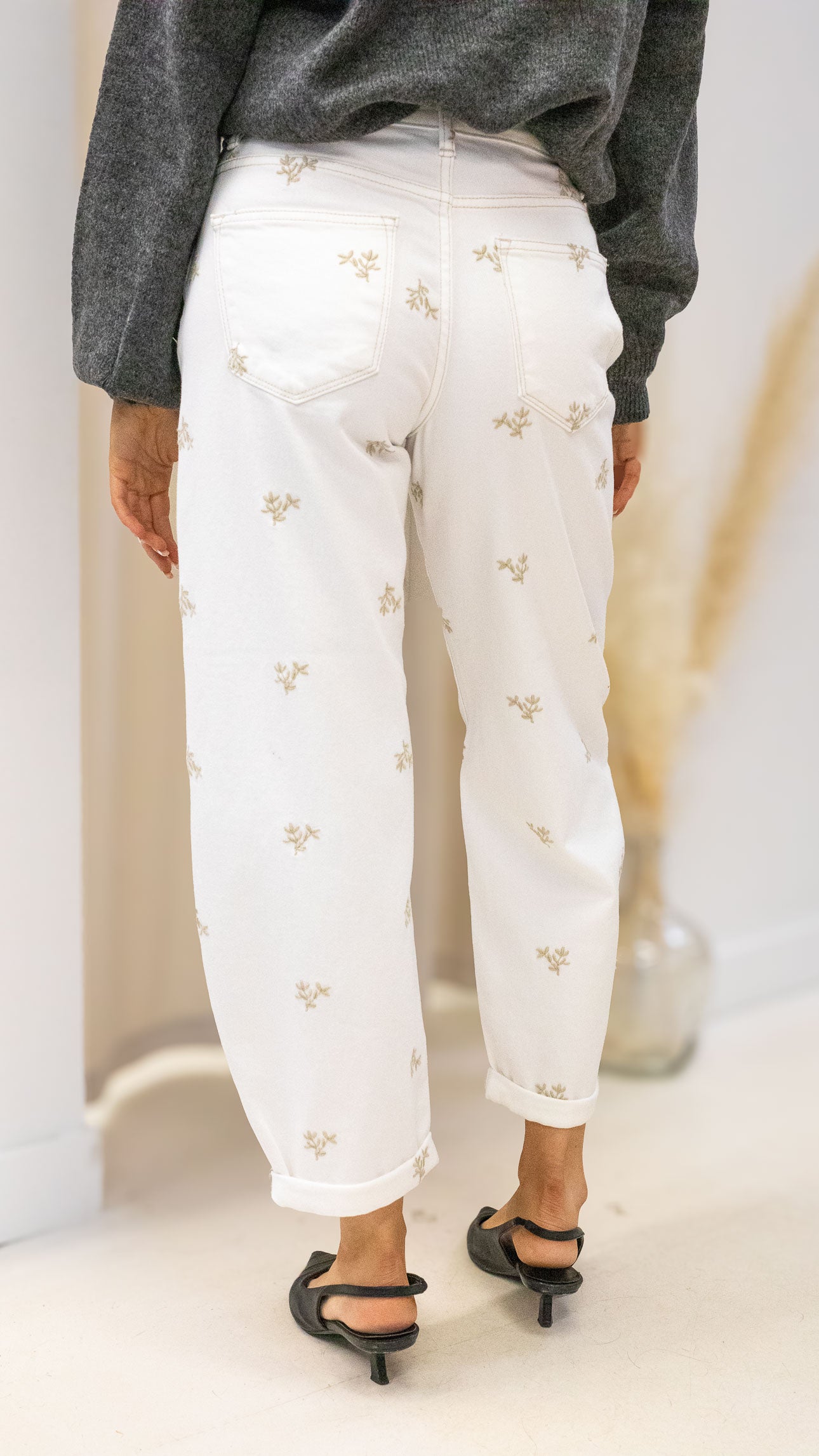 KLOE HIGH RISE LEAF EMBO DETAILED BARREL PANTS