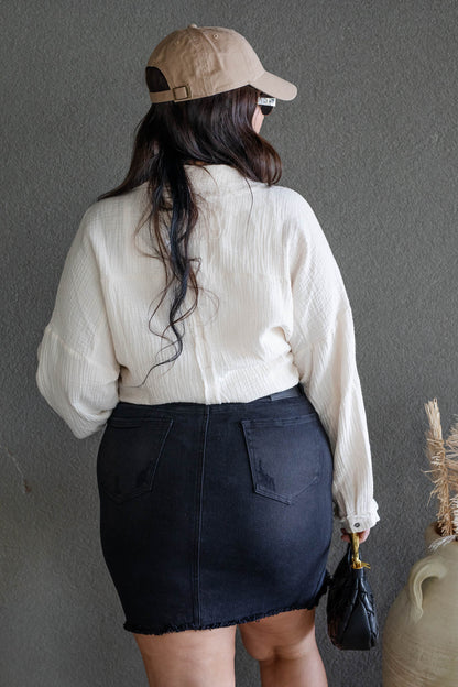 DARLA HIGH RISE DENIM SKIRT (BLACK)