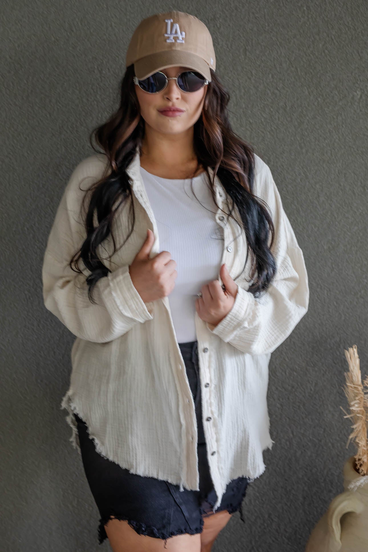 DARIA BUTTON UP GAUZE SHIRT (LIGHT BEIGE)