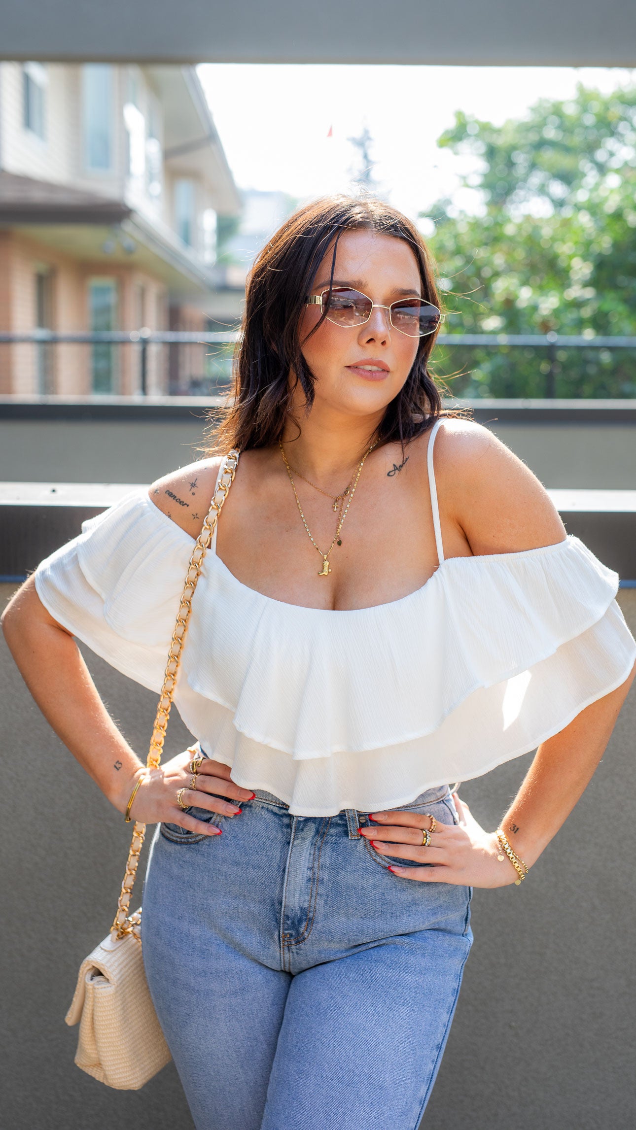 BILLY OFF SHOULDER CROP TOP