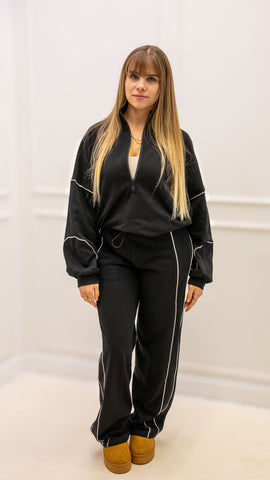 AINSLEY TERRY JOGGER SET (BLACK & WHITE)