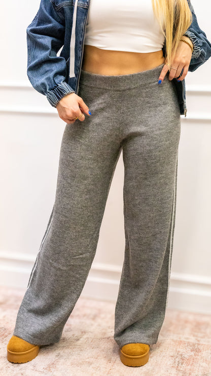 SKYLAR KNIT PANTS | STRIPE SIDE (ONLY)