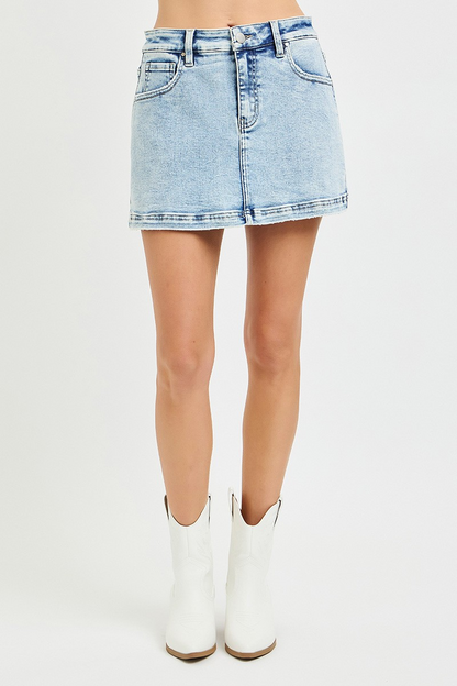 LIGH WASH HIGH RISE SKORT
