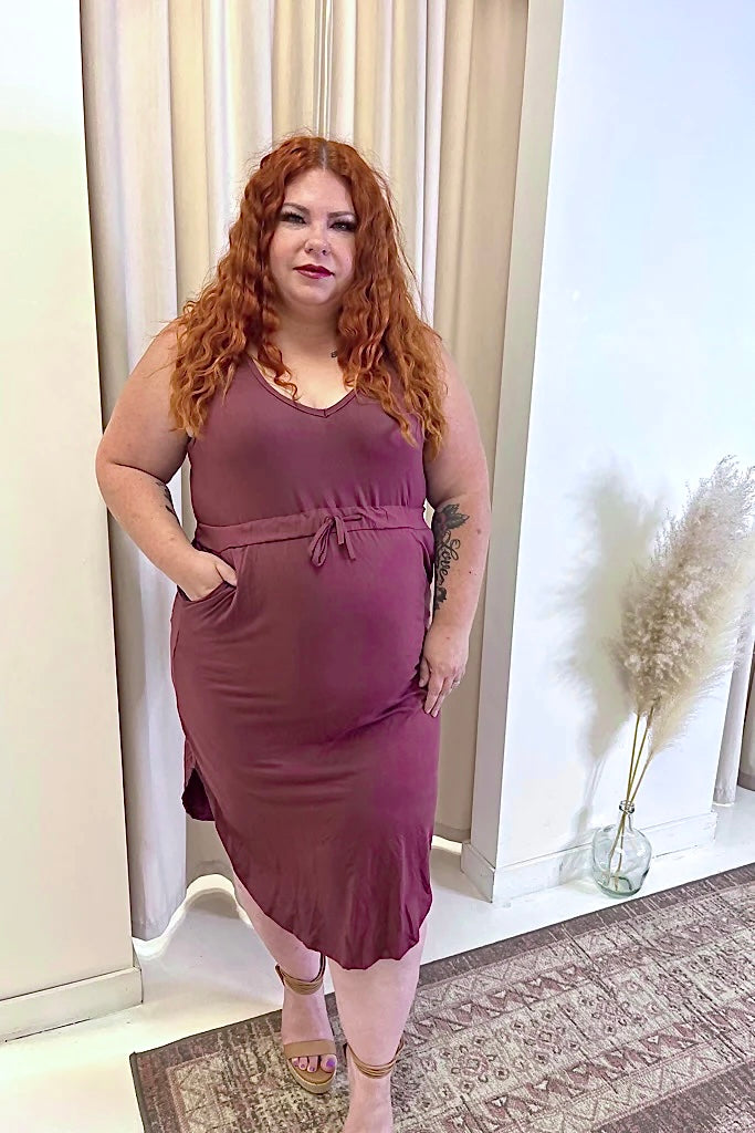 NEW DELANEY DRESS (MAUVE)| CURVY